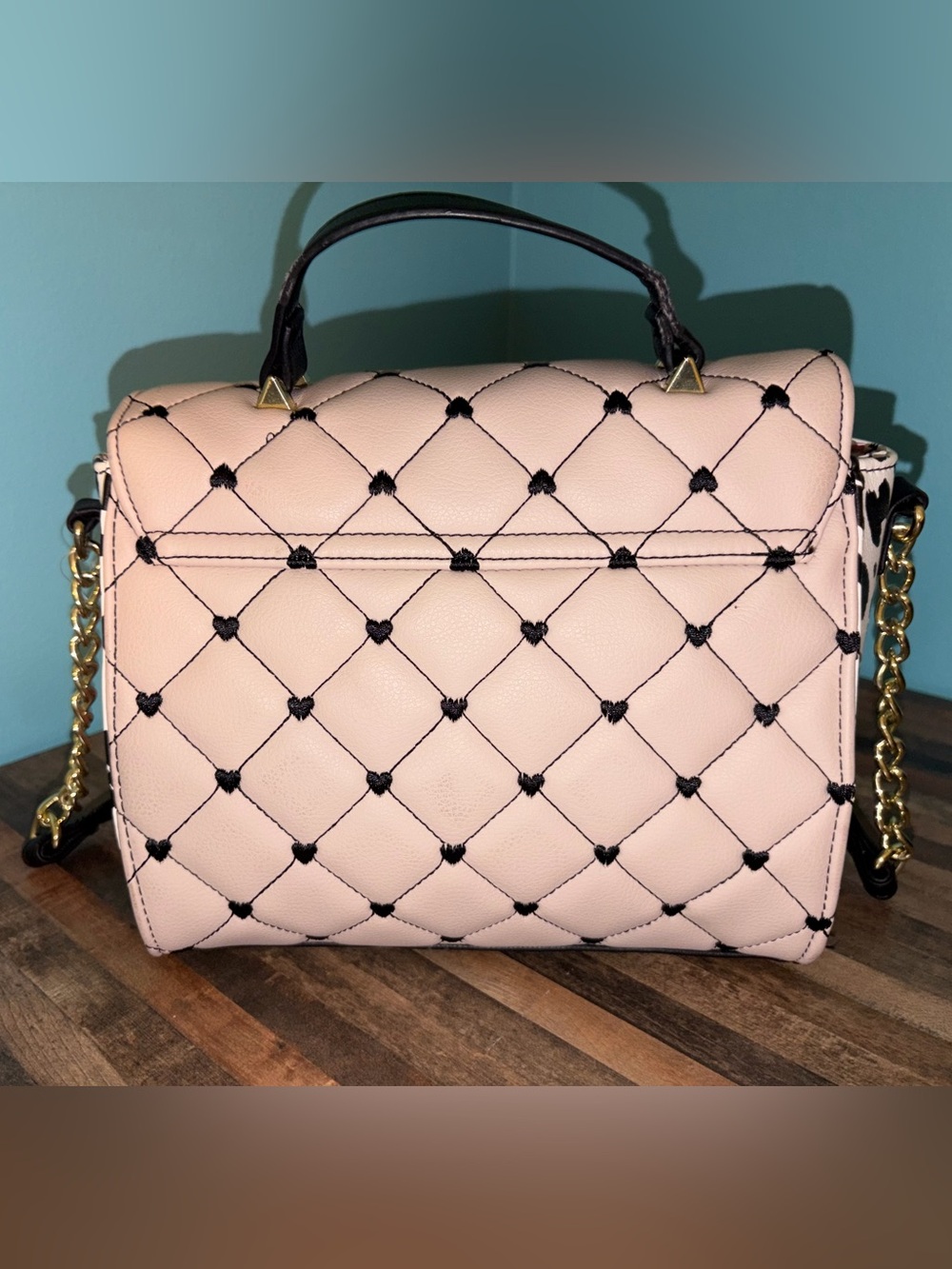 Betsey Johnson Pink Quilted Top-Handle Crossbody Bag, Black Heart Details NWT - Picture 2 of 5